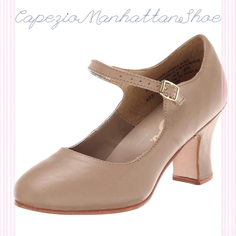 Capezio Manhattan Character Shoe 9 1/2
